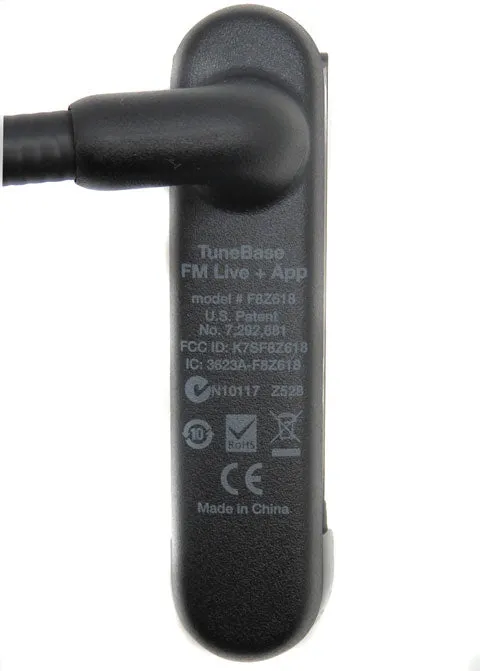 Belkin TuneBase FM LIVE Transmitter For Apple iPhone and IPod F8Z618