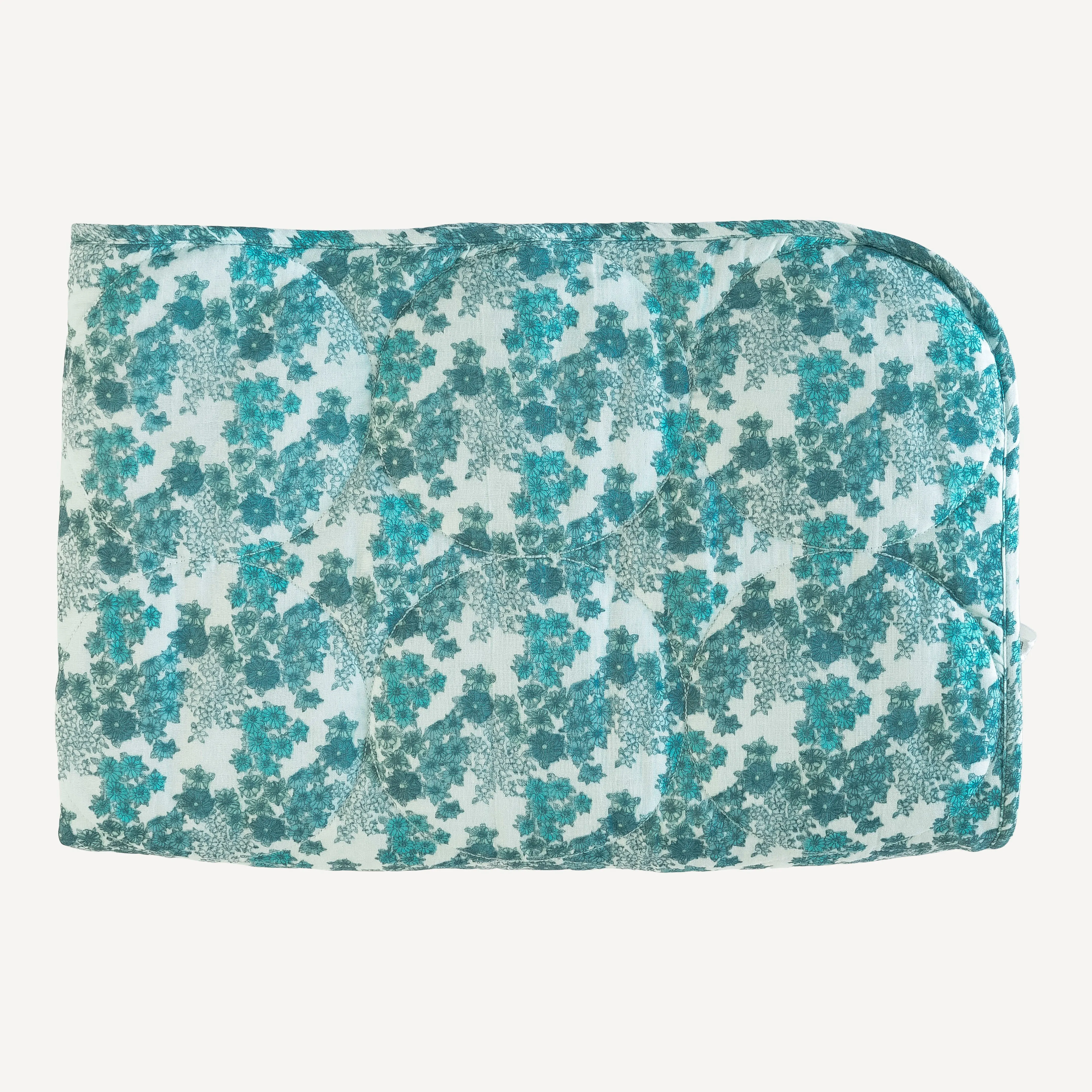 classic circle quilt | bluebell wildflower | organic cotton gauze