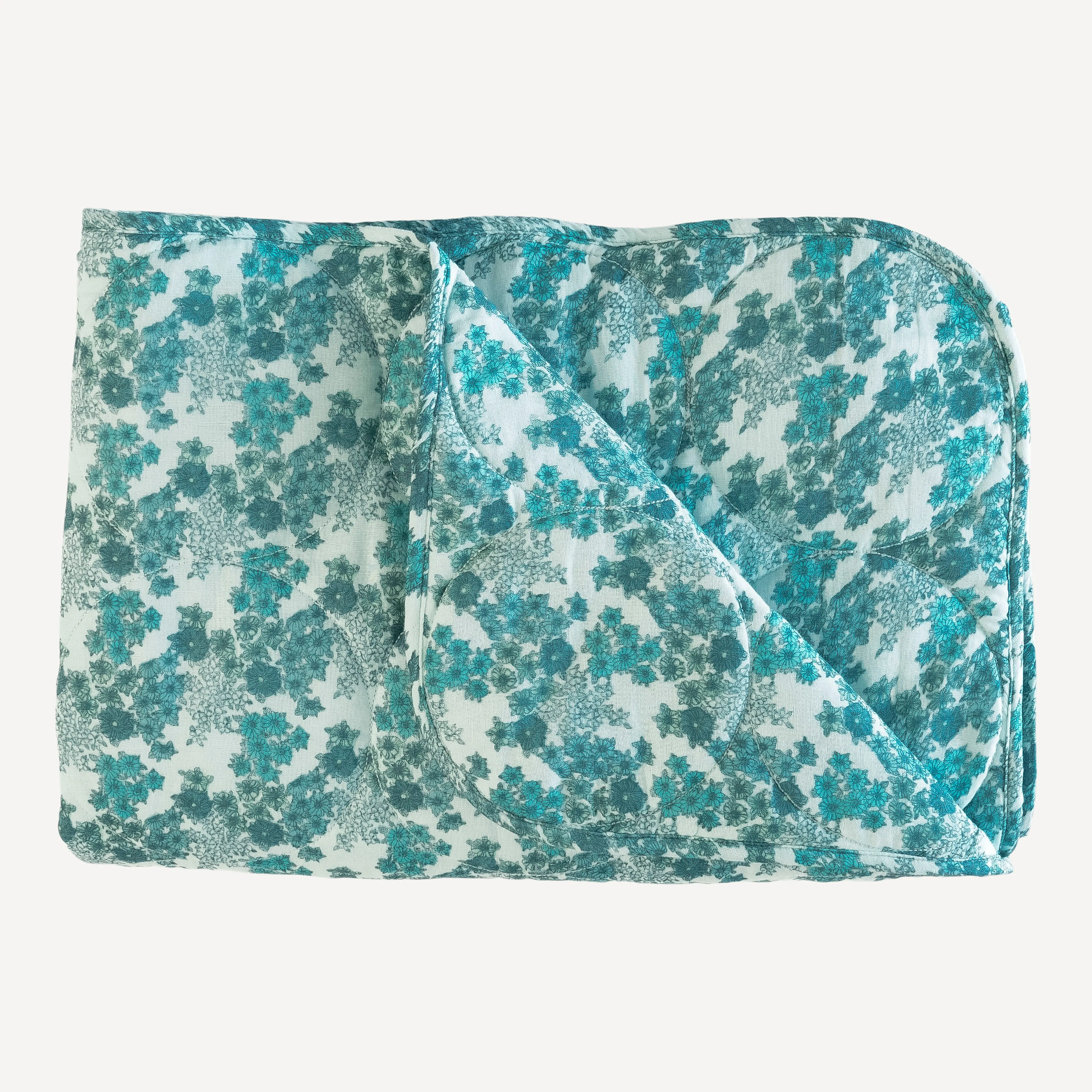 classic circle quilt | bluebell wildflower | organic cotton gauze