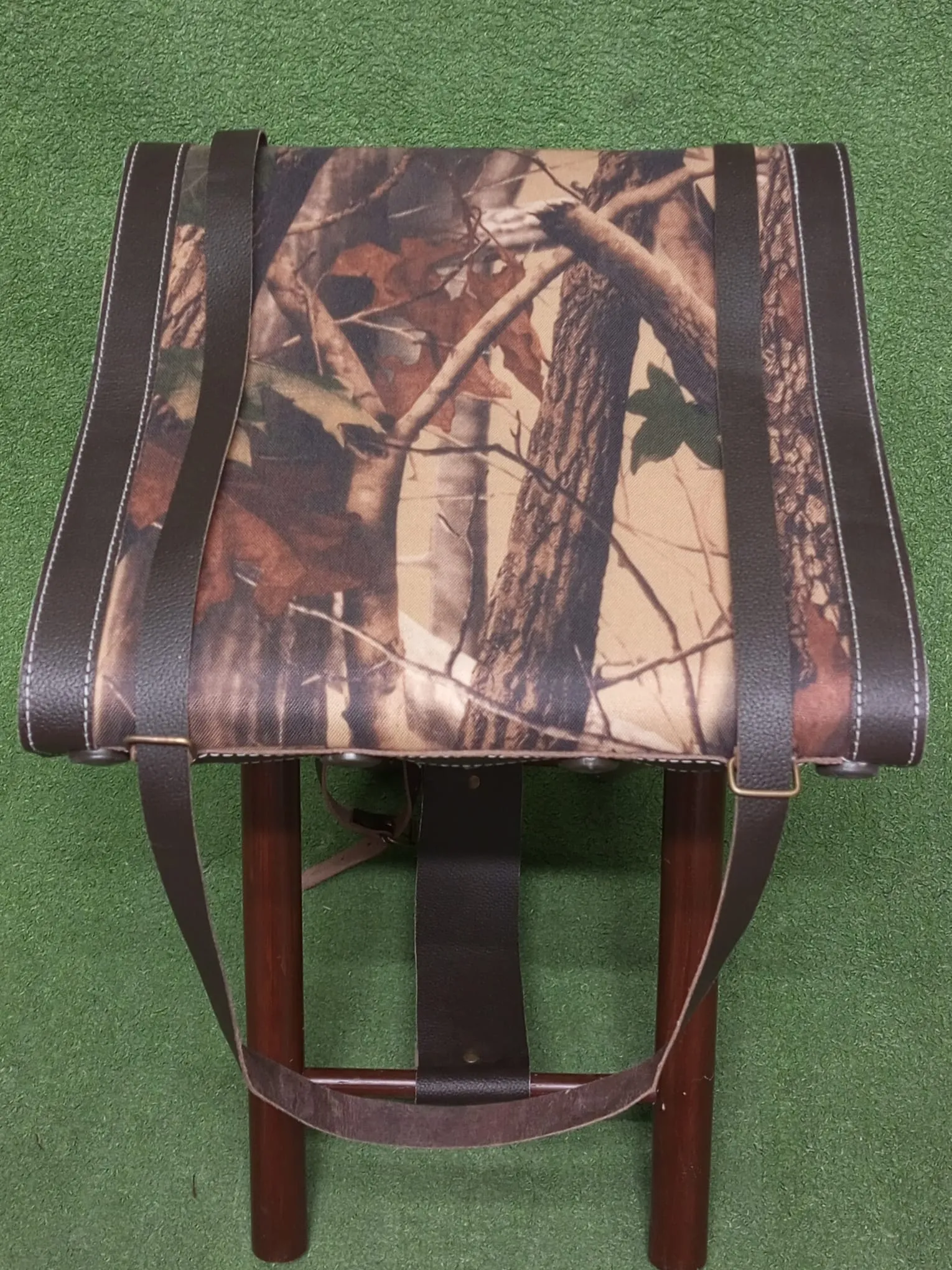 Foldable Camping Stool with Cordura Seat: Comfort and Convenience