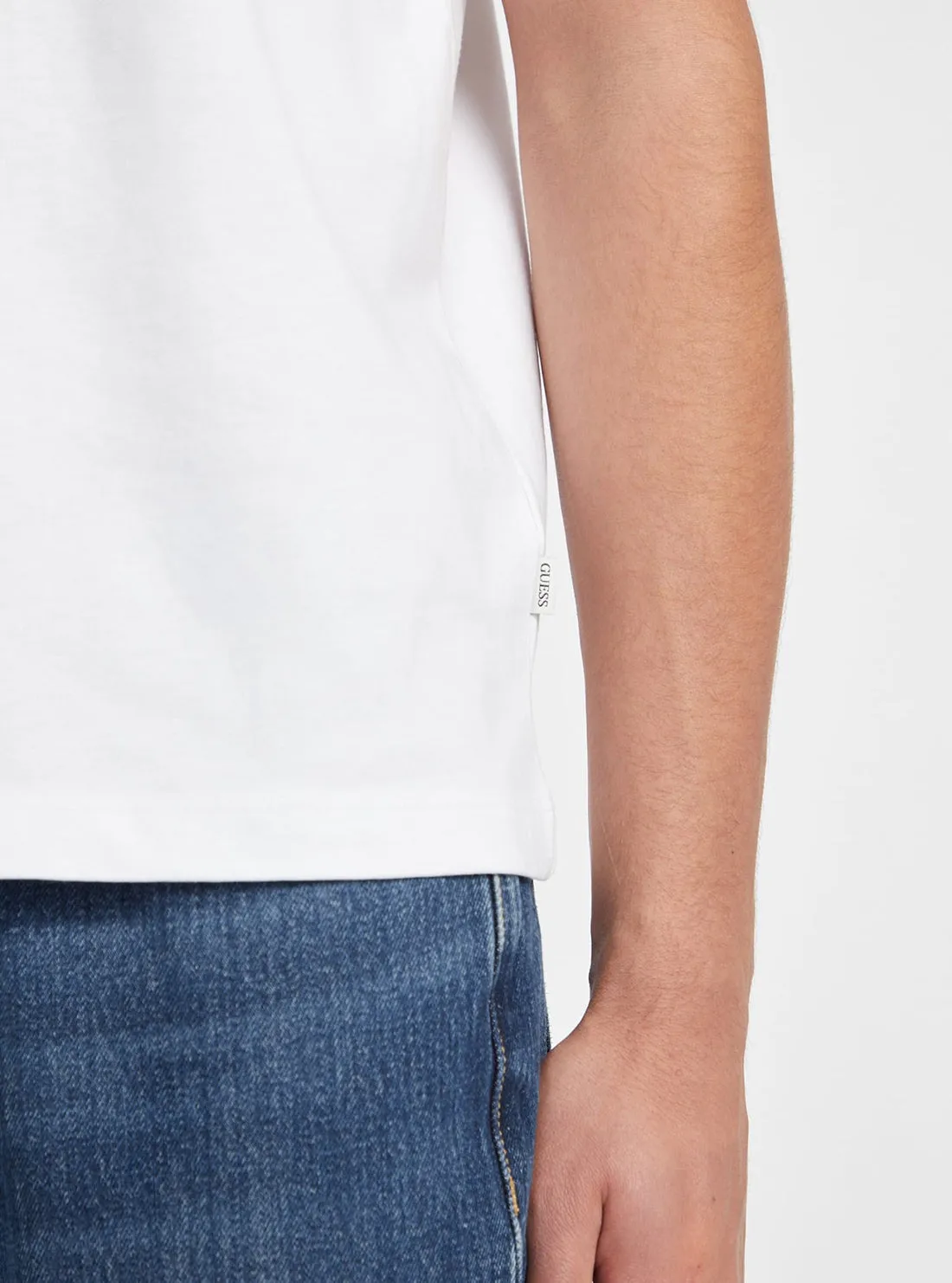 Guess Jeans White Black Trim T-Shirt