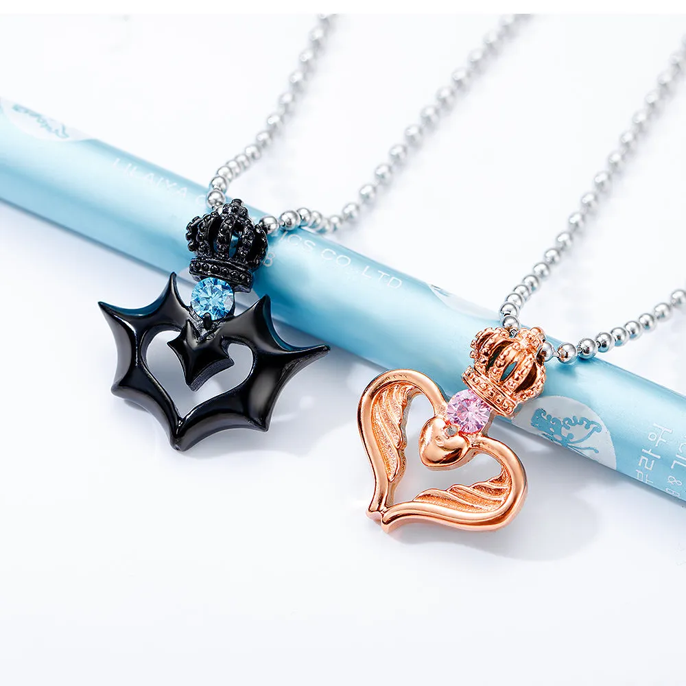 His & Hers Matching Set Valentine King Queen Pendant Necklace Couple Jewelry Set