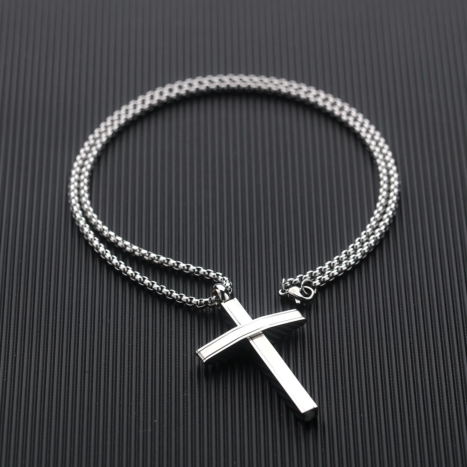 Men's Fashion Special Cross Pendant Necklace