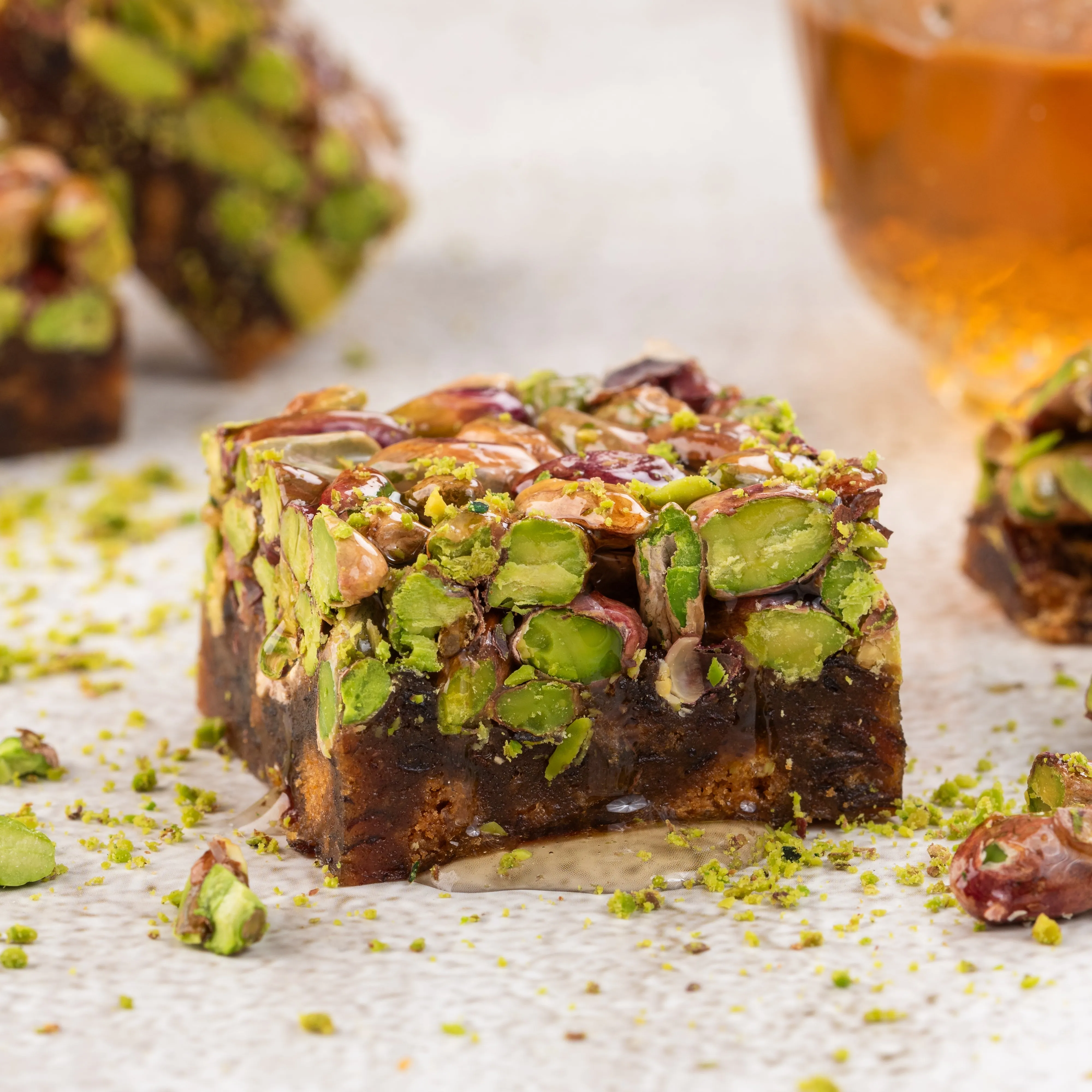Pistachio Dates Bite
