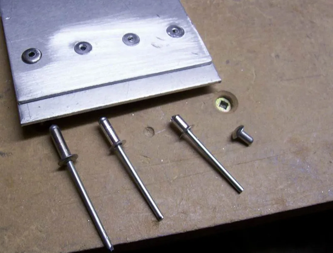 Rivets, Stainless Steel 1/8" x 5/16" Inch (100 Pack), Gap (0.25-0.31)", Blind Rivets