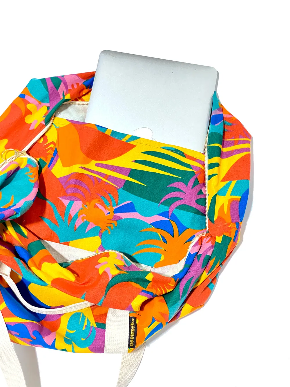 The Weekender Bag- Tropico
